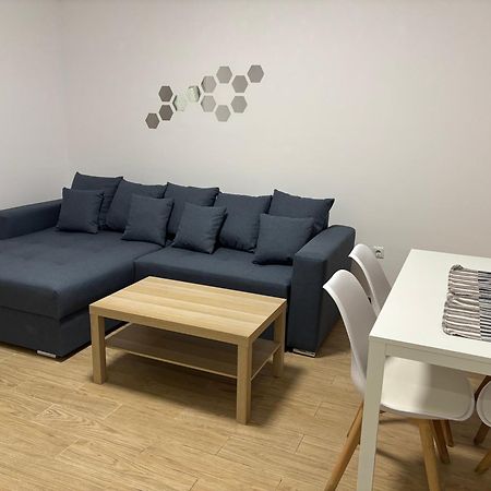 Militari Comfort Apartment Rosu Exterior photo